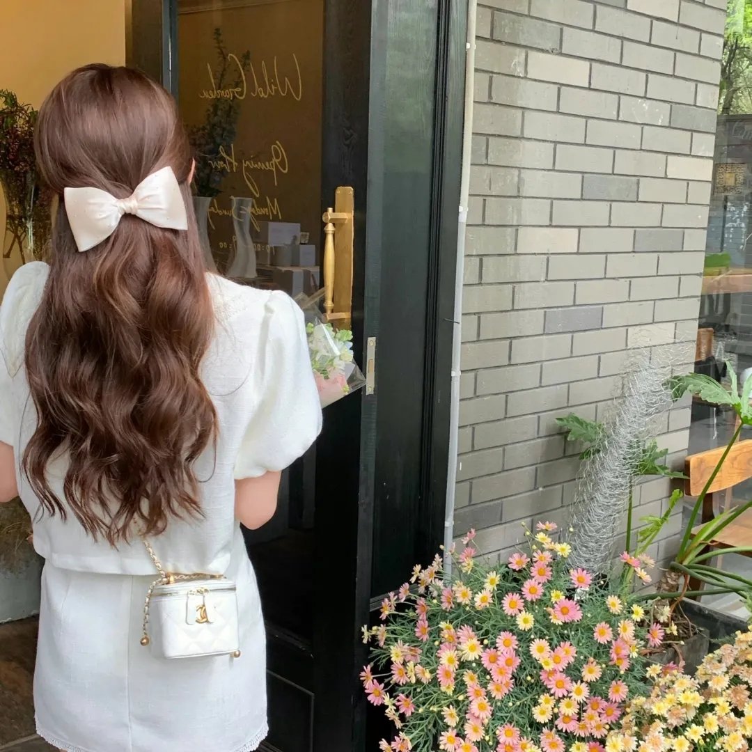 百花小姐